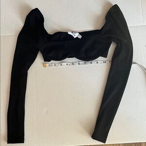 Princess Polly Black Long Sleeve Crop Top underwire